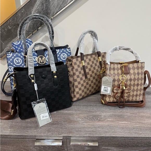 HANDBAG - Picture 8 of 8